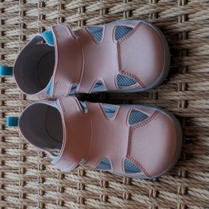 Like New Ten Little Pink Sandals